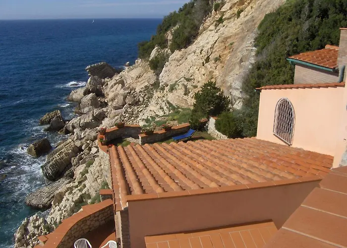 Cota Quinta * Rio dellʼElba