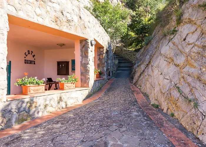 Cota Quinta * Rio dellʼElba