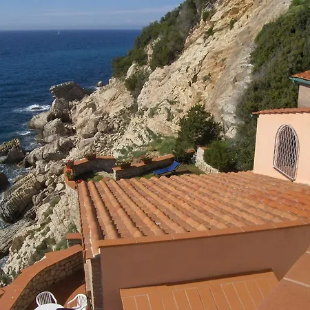 Cota Quinta * Rio dellʼElba